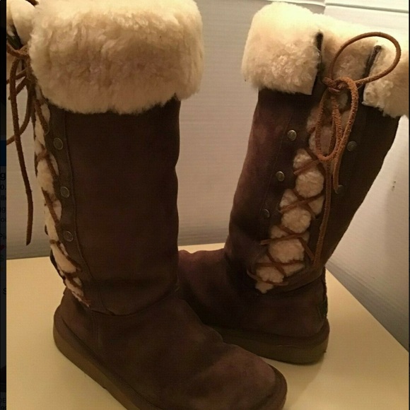 UGG Shoes - Upside uggs chestnut